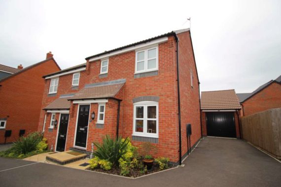 3&nbsp;Bedroom&nbsp;Semi-Detac...